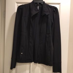 LJ BLACK work out jacket from Lorna Jane